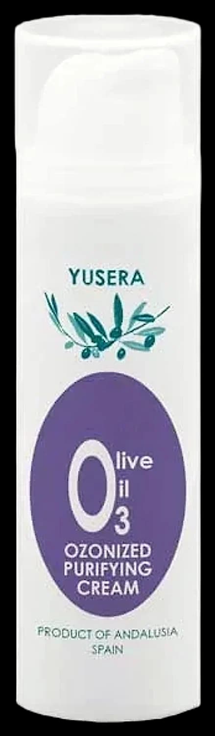 Crema Ozonizada Purificante de Yusera, crema para pieles muy secas en envase dosificador blanco con etiqueta morada